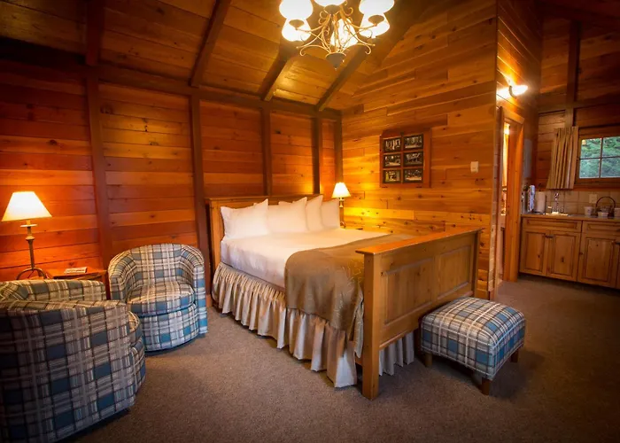 Paradise Lodge And Bungalows