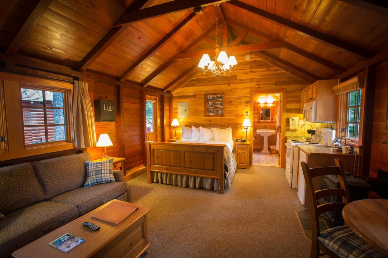 Paradise And Lodge Lake Louise
