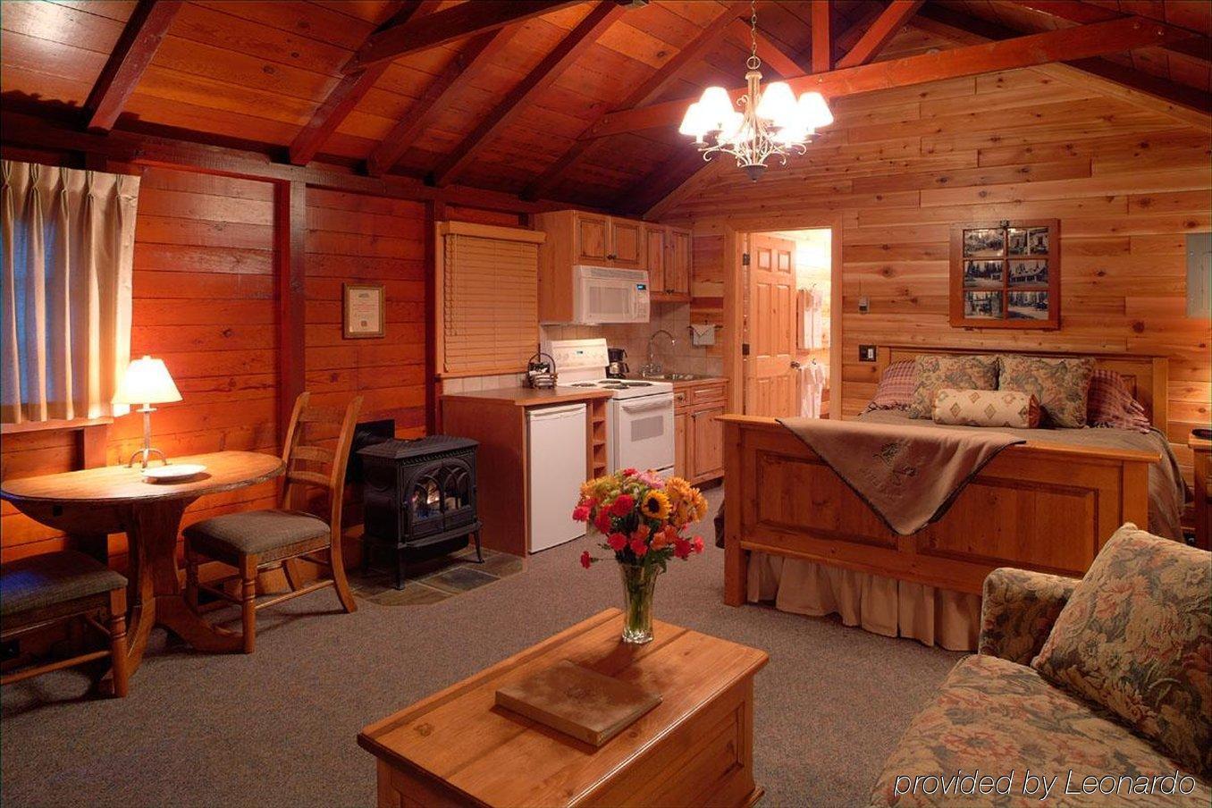 Paradise And Lodge Lake Louise